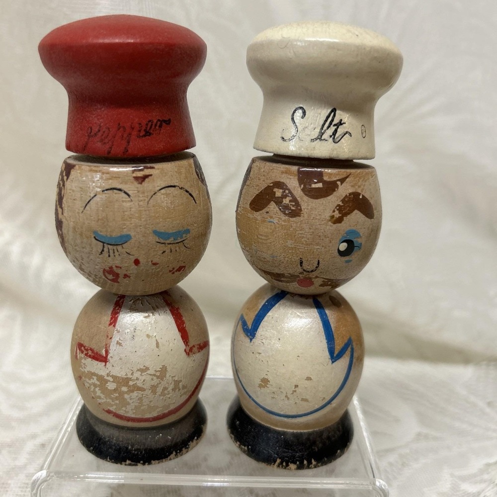 Vintage Painted Wood People Salt And Pepper Shakers Made In Japan - Picture 1 of 8